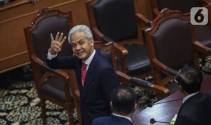 Prabowo Ingin Tambah Kursi Menteri Jadi 40, Ganjar: Tidak Sesuai UU